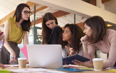 Cuánto es y cómo influye el porcentaje de mujeres que ocupan puestos tecnológicos en el país